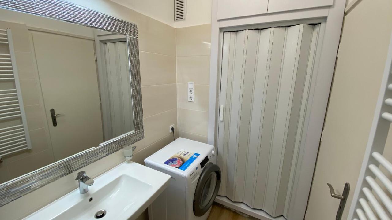 Zrinyi Central Apartman With Free Parking Ньиредьхаза Экстерьер фото